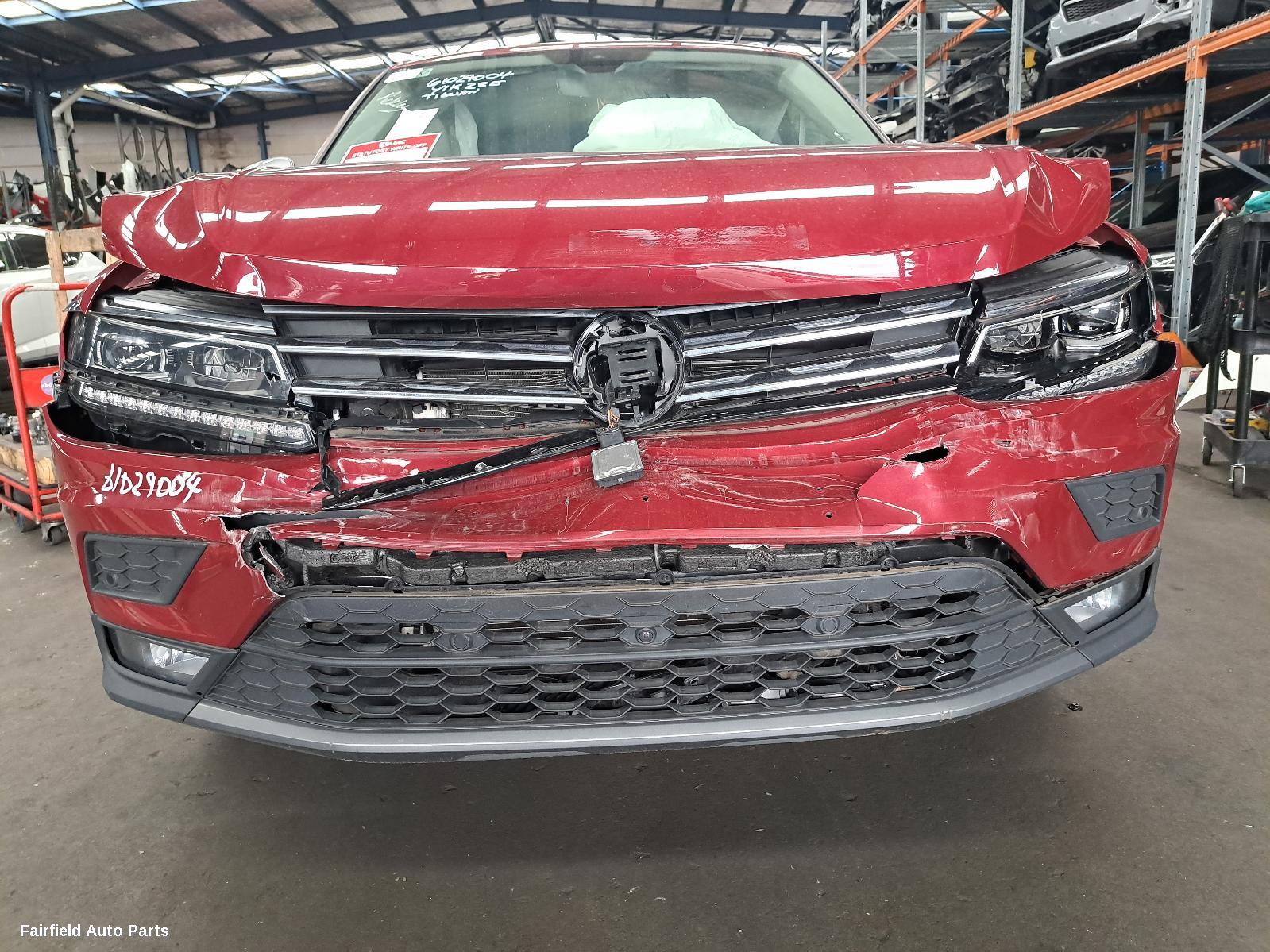 2018-2024 Volkswagen Tiguan Left Driveshaft
