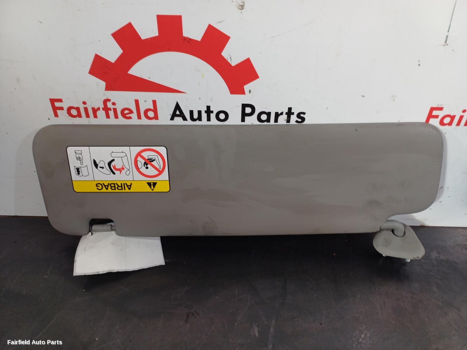 2015-2025 Ldv G10 Sunvisor
